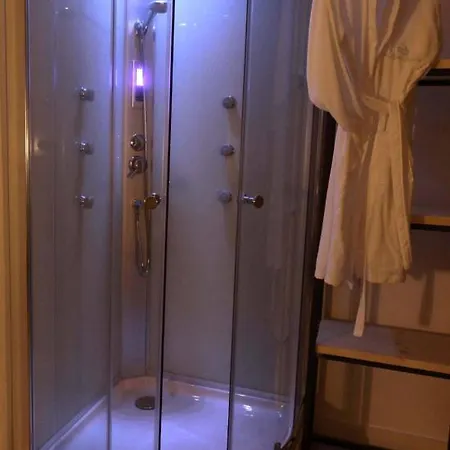 Bed and Breakfast Acquachiara Center With Parking Inside Foresteria Ιζέο