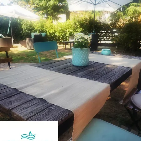 Acquachiara Center With Parking Inside Foresteria Bed and Breakfast Ιζέο
