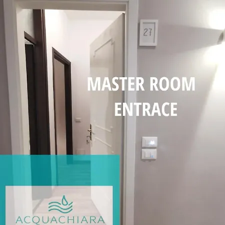 Alojamento de Acomodação e Pequeno-almoço Acquachiara Center With Parking Inside Foresteria Iseo