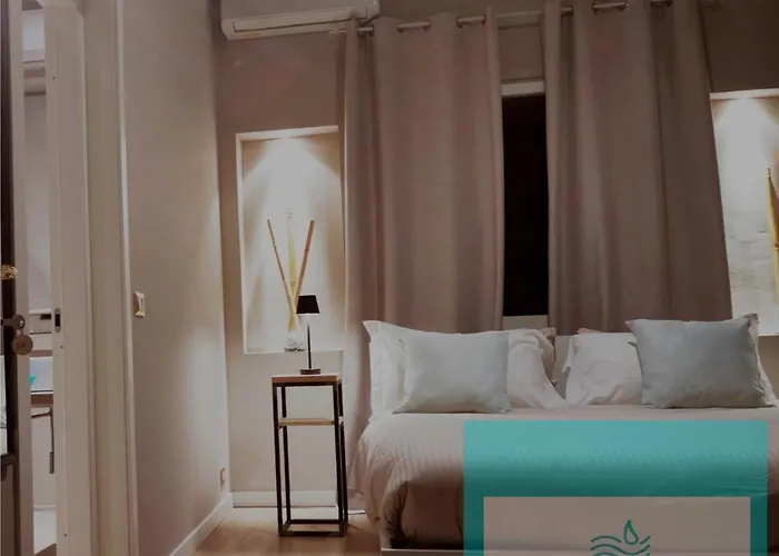 Nocleg ze śniadaniem Acquachiara Center With Parking Inside Foresteria 4*