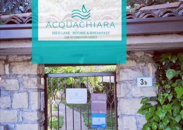 Nocleg ze śniadaniem Acquachiara Center With Parking Inside Foresteria 4*